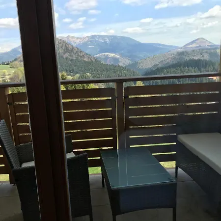 Bella V Hotelovom Komplexe Donovaly